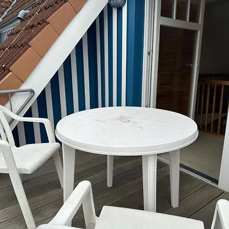 Apartment Boddenblick 28 *